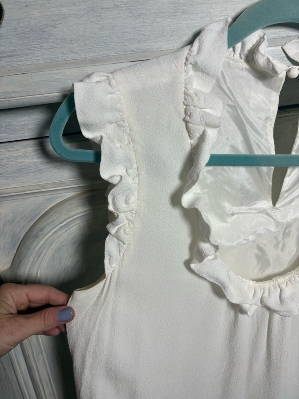 Kate Spade White Ruffle Sleeveless Blouse Preppy Twee Neutral Office - Picture 2 of 6